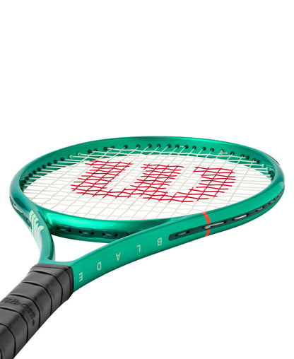 Wilson Blade v10 25" Junior Tennis Racket