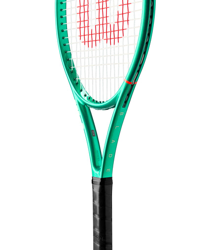 Wilson Blade v10 26" Junior Tennis Racket